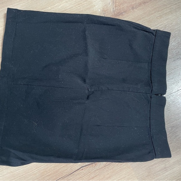 Babaton Mini Skirt - Picture 2 of 2